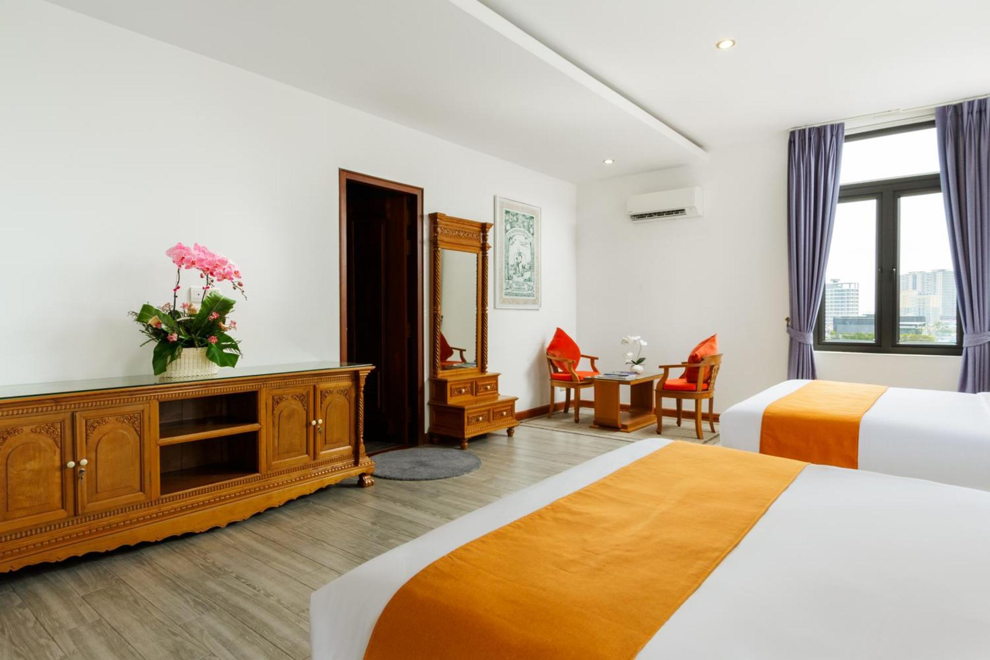 Jaya Suites Hotel Phnom Penh Exteriör bild