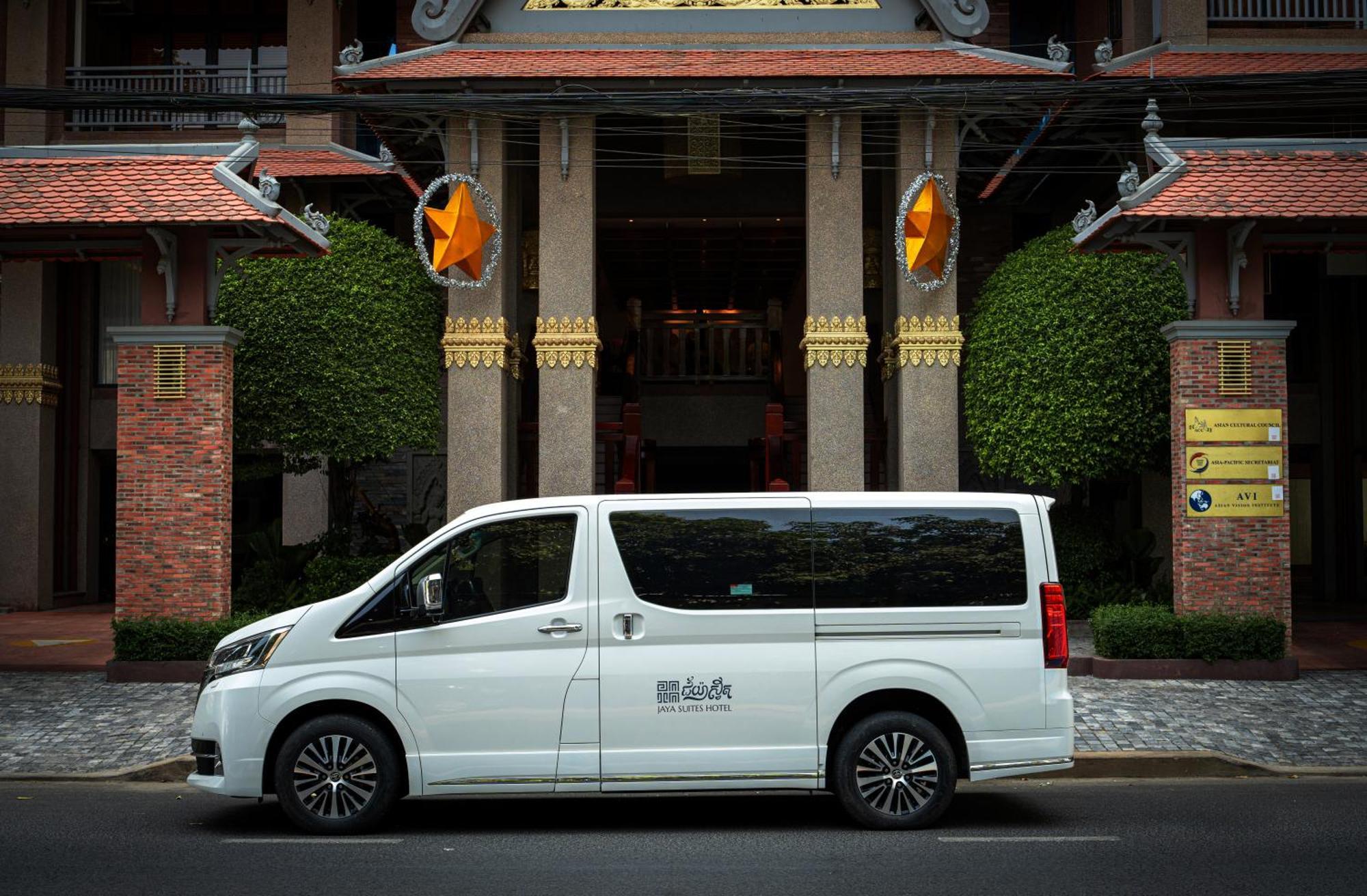 Jaya Suites Hotel Phnom Penh Exteriör bild