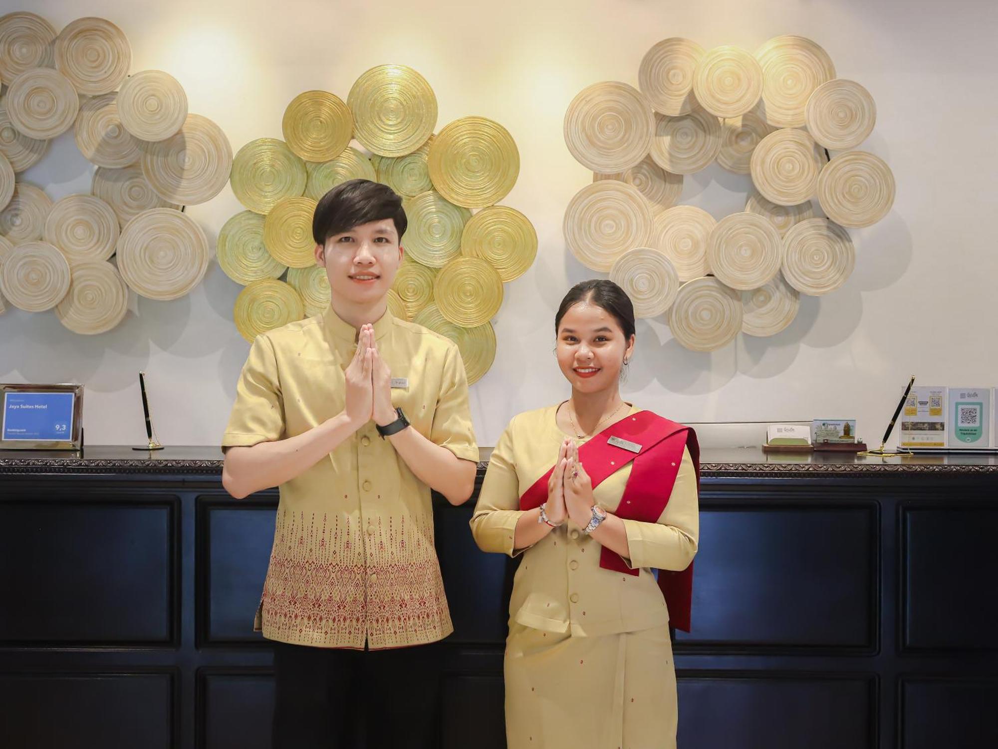 Jaya Suites Hotel Phnom Penh Exteriör bild